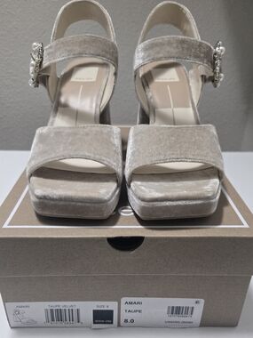 Dolce Vita AMARI Taupe Velvet Platform Sandals with Jewel Buckle NWT Size 8
